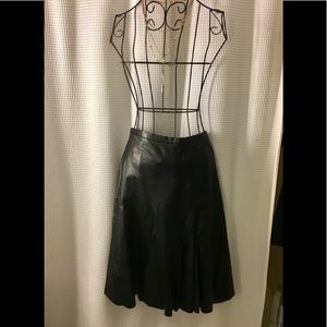 BcbgMaxAzria leather skirt Size 2 midi Aline black